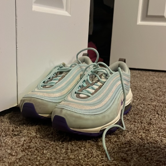 Nike Air Max 97s - Picture 2 of 3